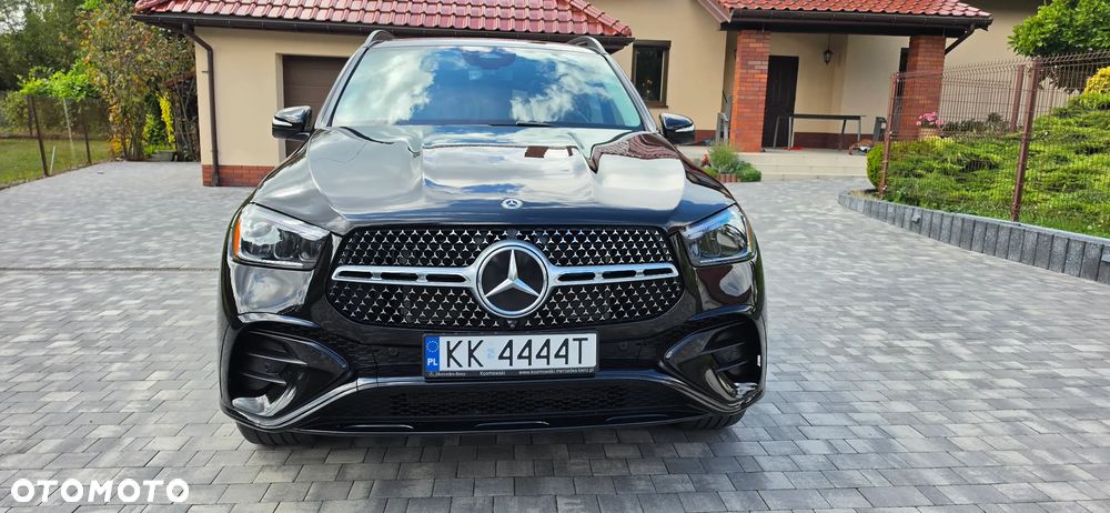 Mercedes-Benz GLE - 1