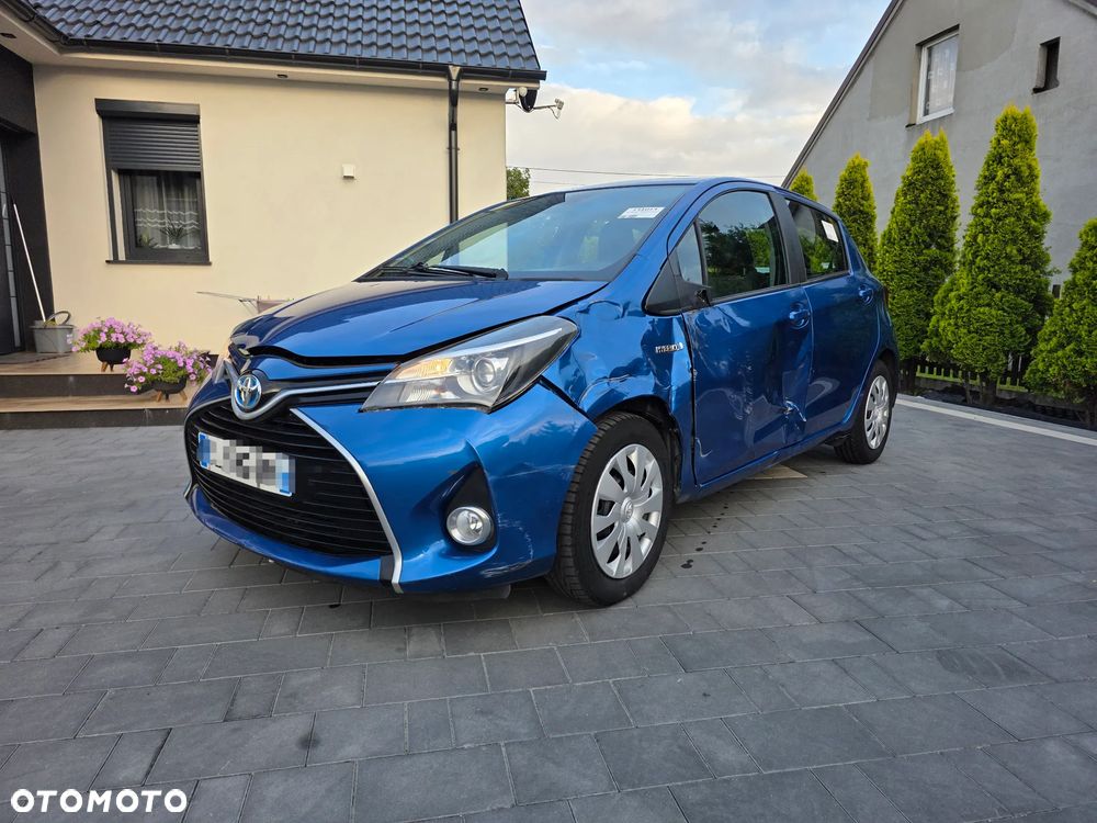 Toyota Yaris - 4