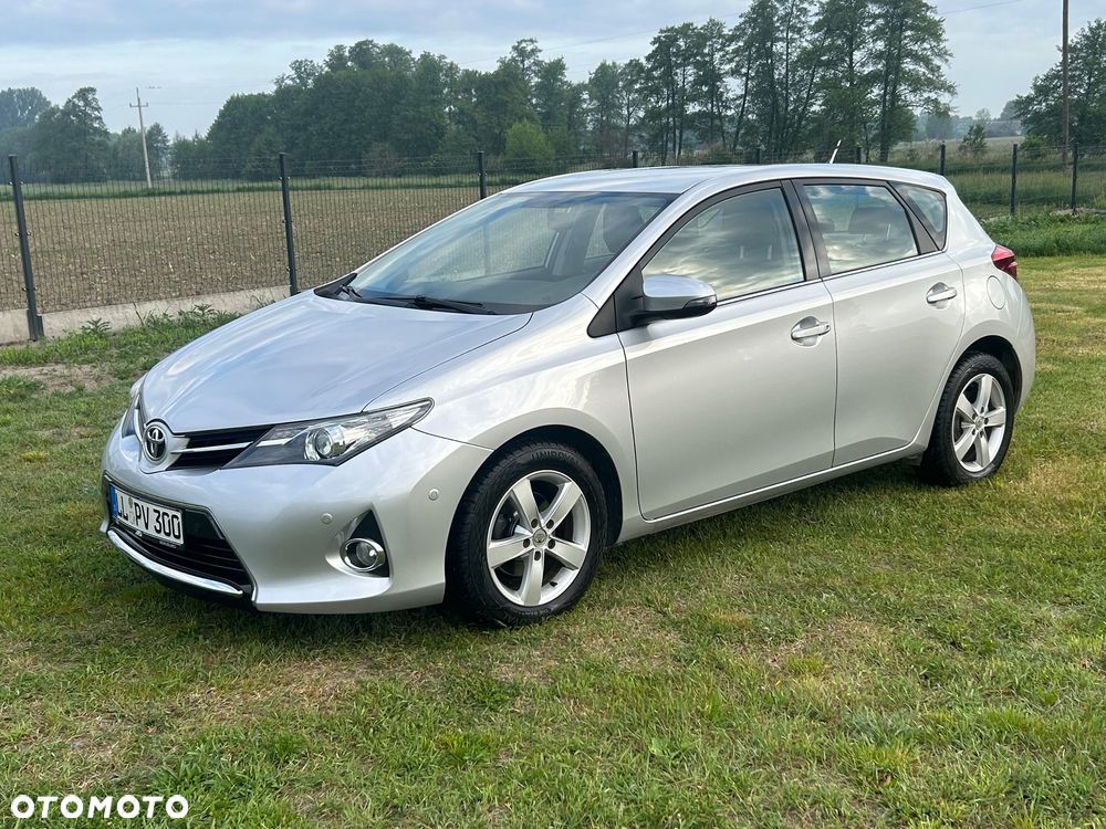 Toyota Auris 1.6 Executive - 7