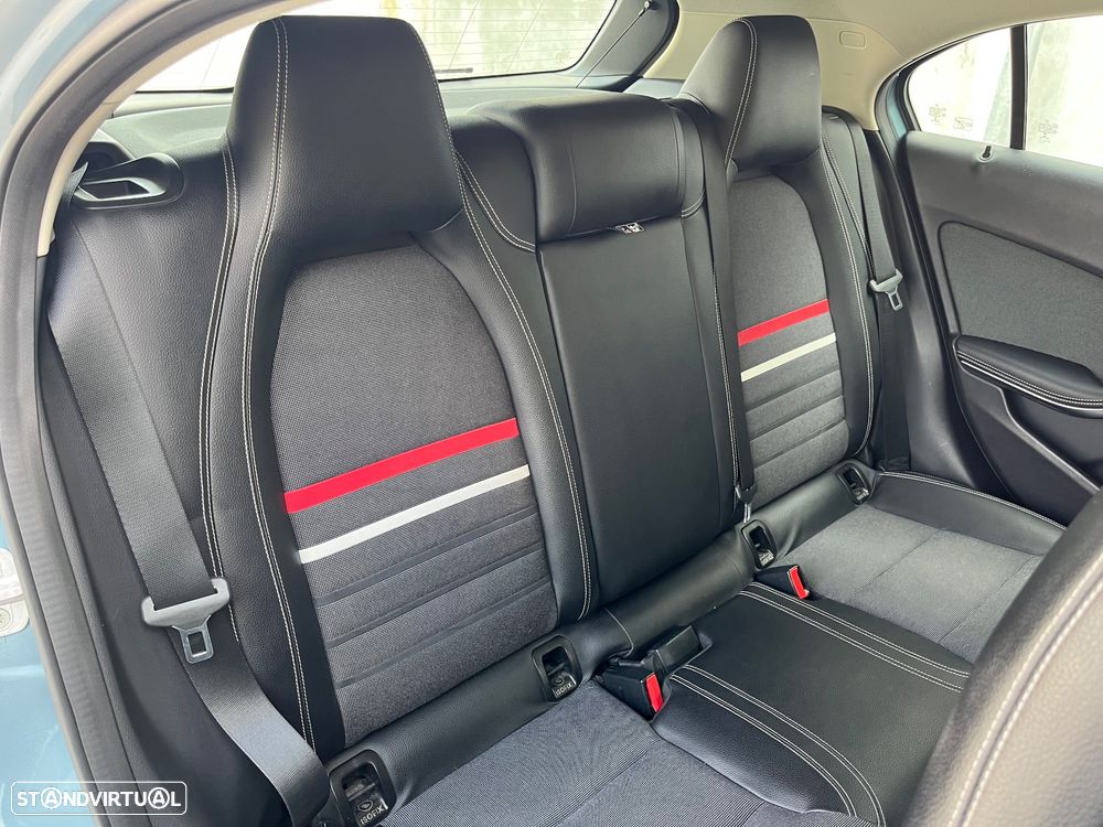 Mercedes-Benz A 180 CDI BlueEFFICIENCY - 40