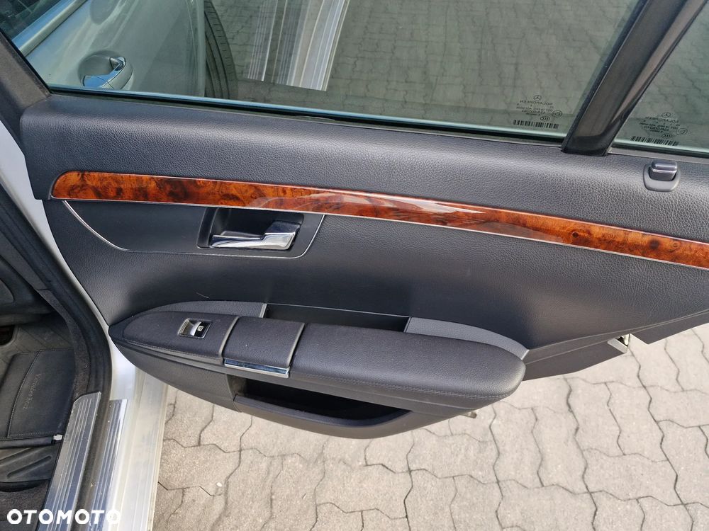 Mercedes-Benz Klasa S 320 CDI 4-Matic - 24