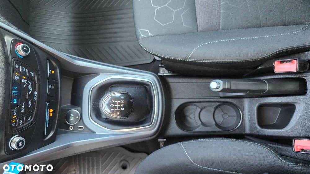 Ford B-MAX - 35