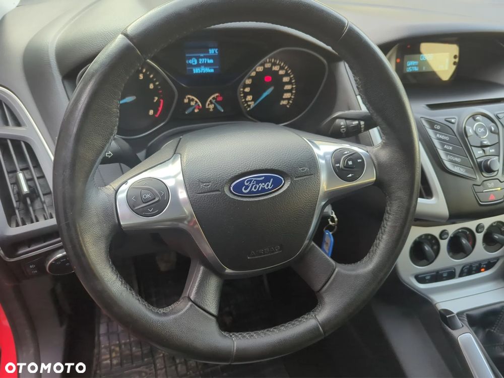 Ford Focus Turnier 1.0 EcoBoost Start-Stopp-System Champions Edition - 10