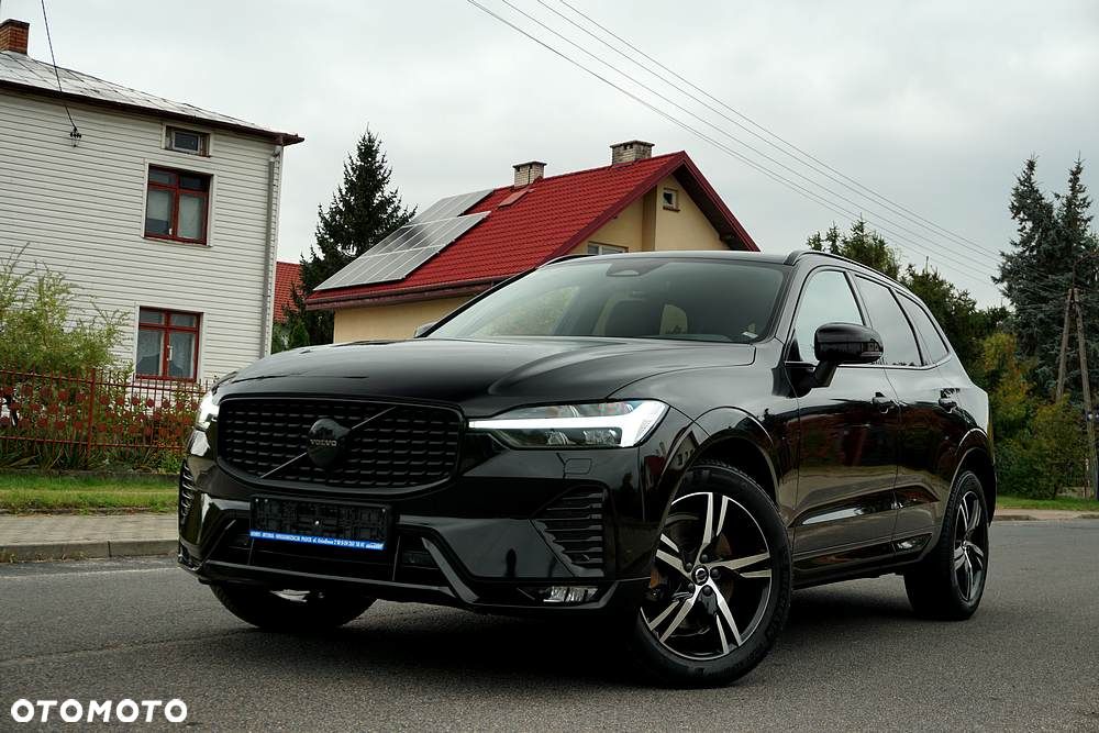 Volvo XC 60 B4 D Plus Dark - 11