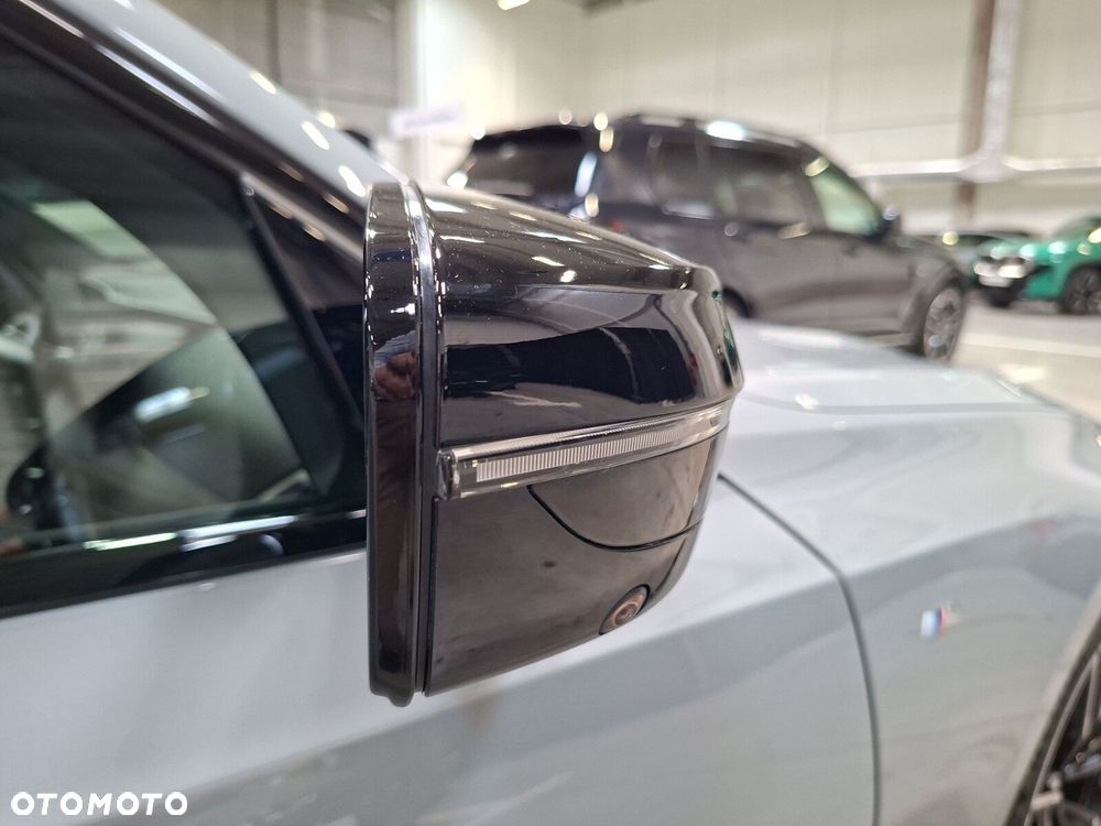 BMW Seria 3 - 21