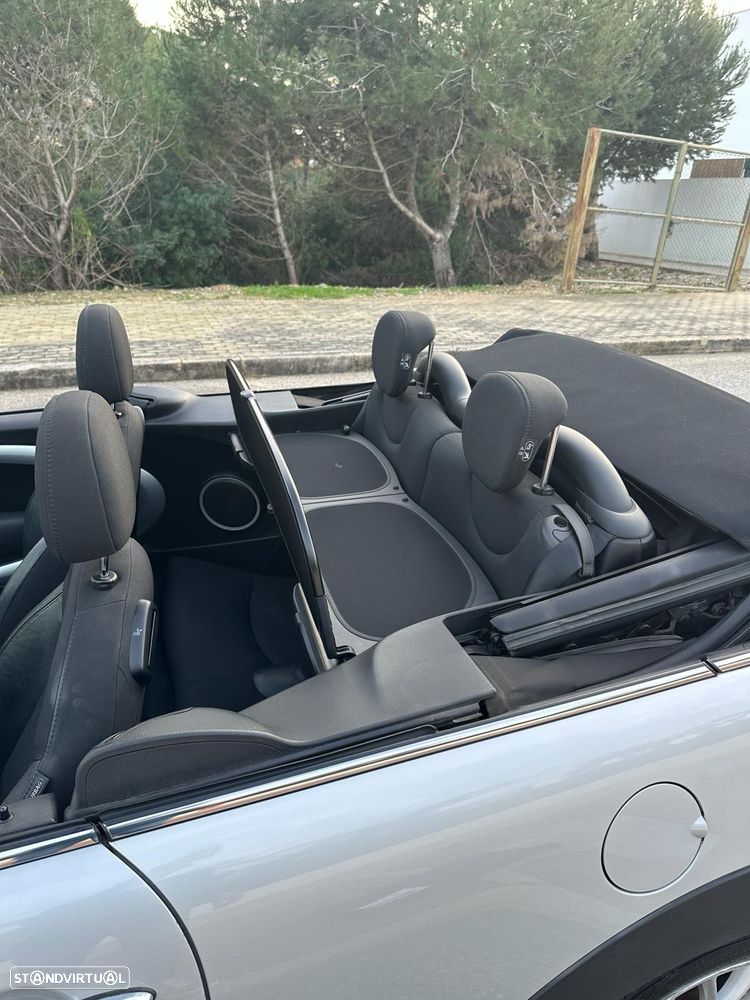 MINI Cabrio Cooper D - 11