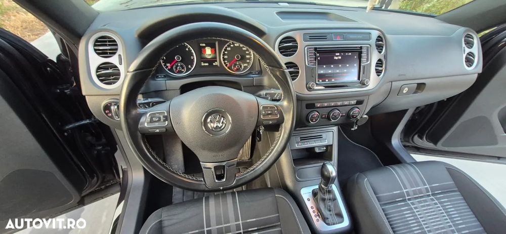 Volkswagen Tiguan - 11