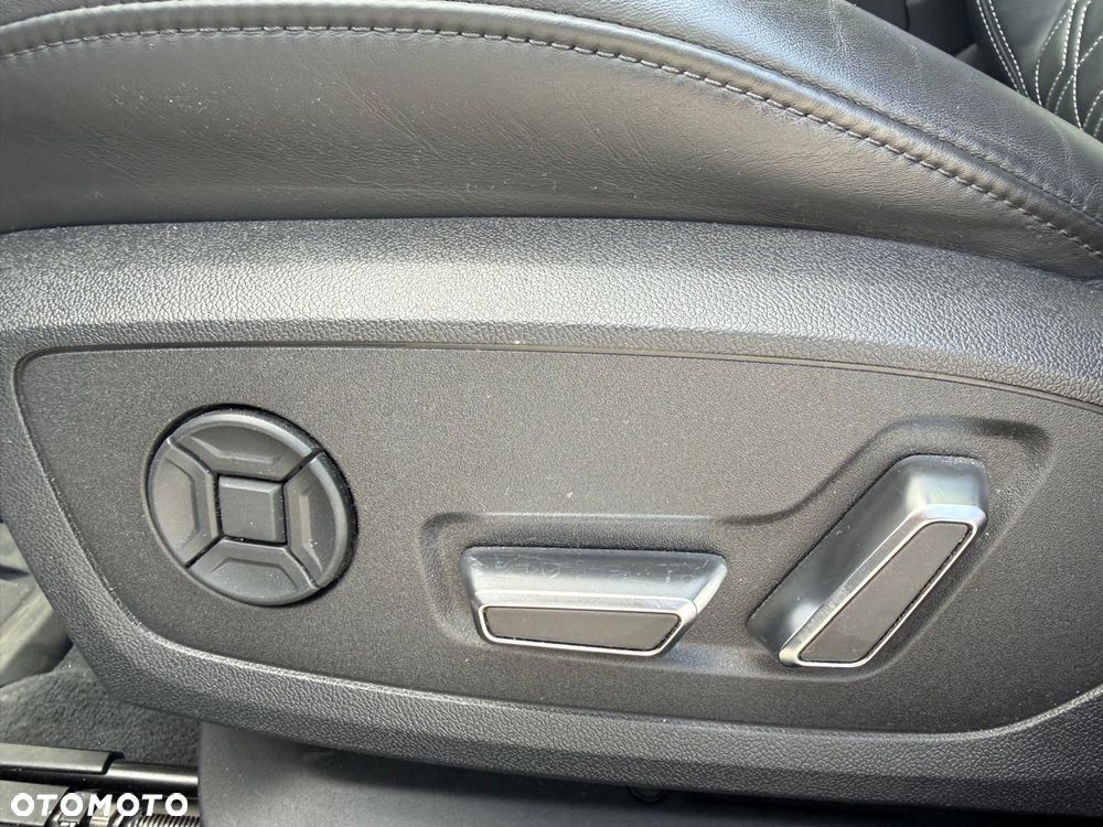 Audi A6 Avant 55 TFSI e quattro S tronic S line - 21