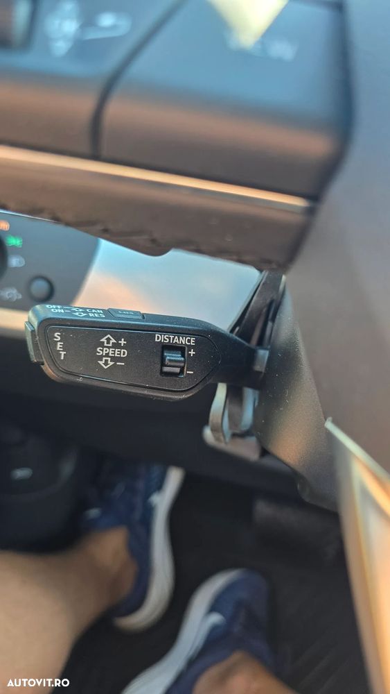 Audi A4 Avant 2.0 40 TDI quattro S tronic MHEV Basic - 16