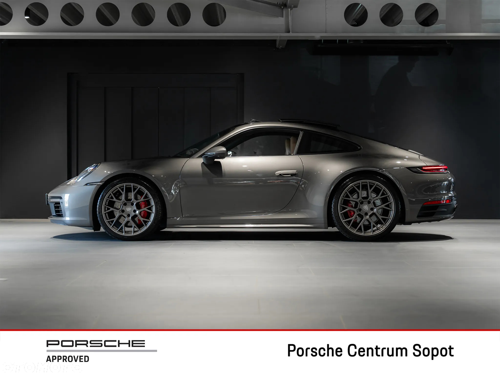 Porsche 911 Carrera 4S - 2