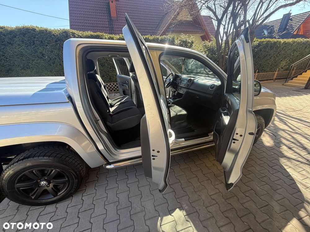 Volkswagen Amarok - 11