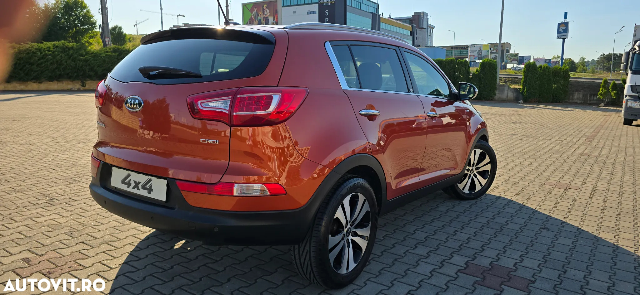 Kia Sportage 2.0 CRDI 4WD Automatik Fifa World Cup Edition - 5