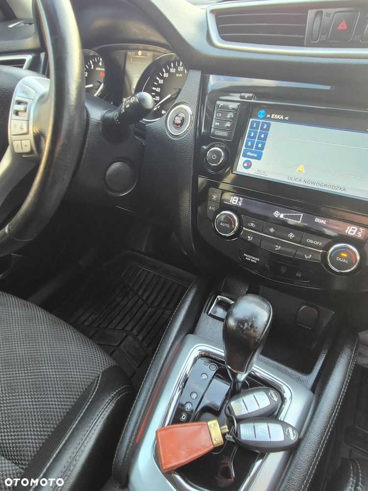 Nissan Qashqai - 26