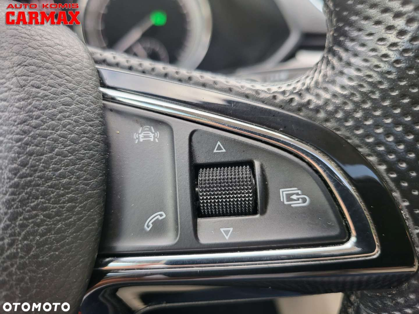 Skoda Superb Combi 2.0 TDI DSG L&K - 16