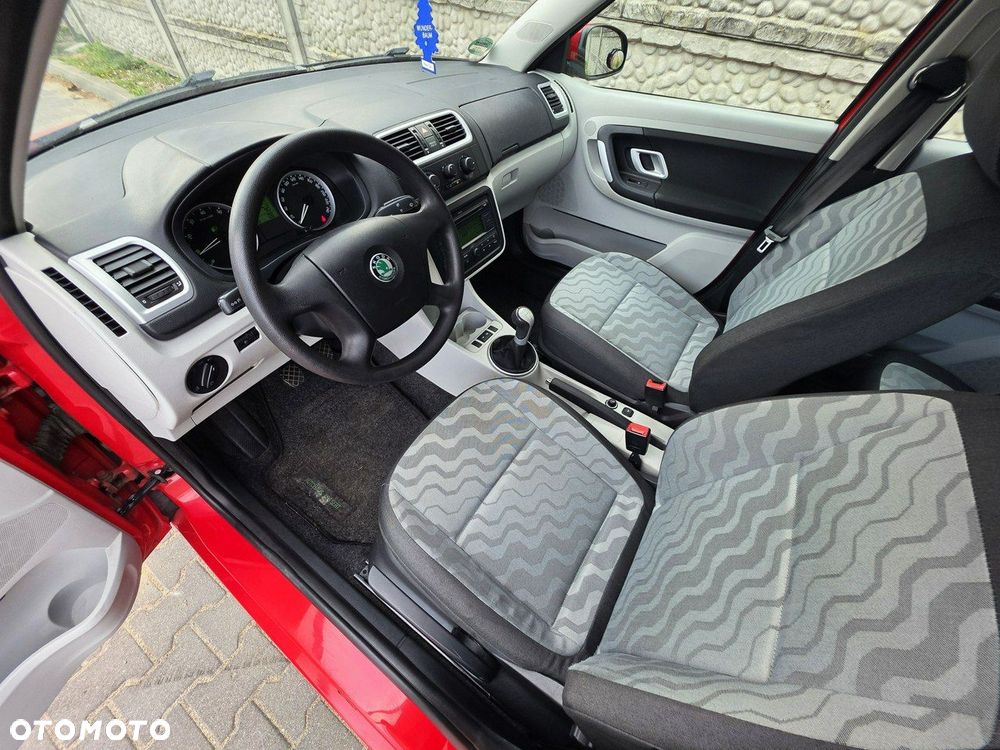 Skoda Fabia 1.2 HTP Ambition - 12