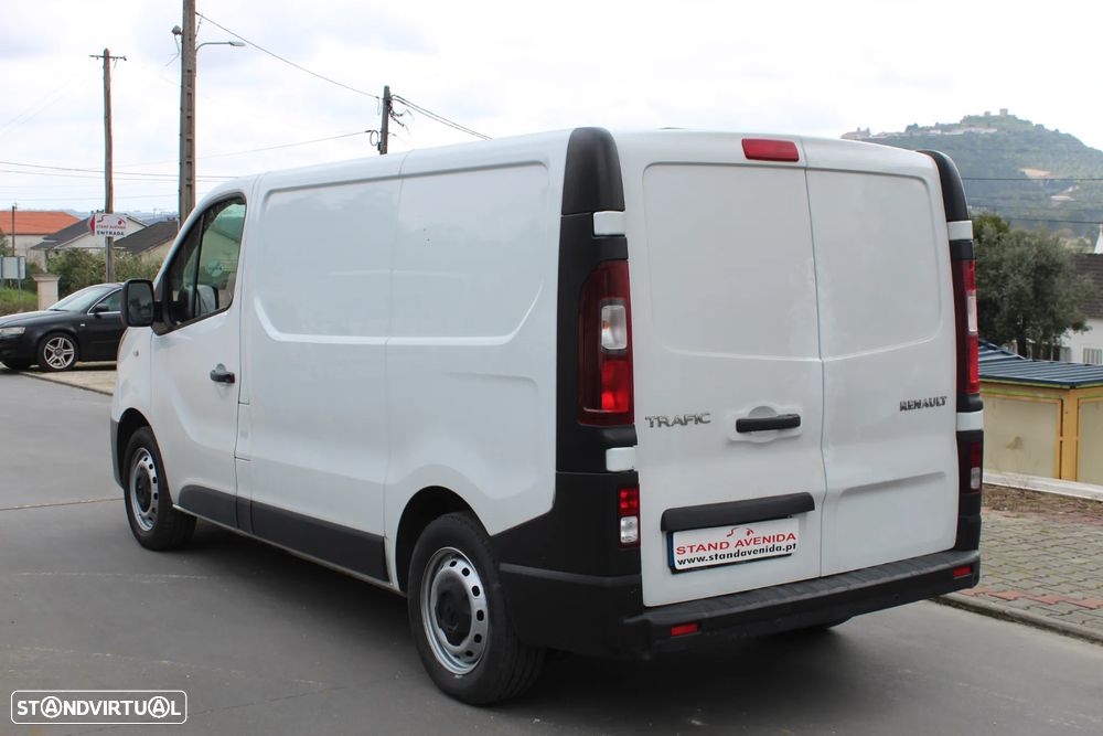 Renault Trafic 2.0 dCi L1H1 - 7