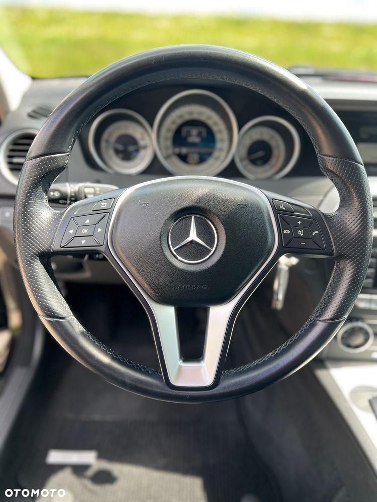 Mercedes-Benz Klasa C 180 T 7G-TRONIC Avantgarde Edition - 20