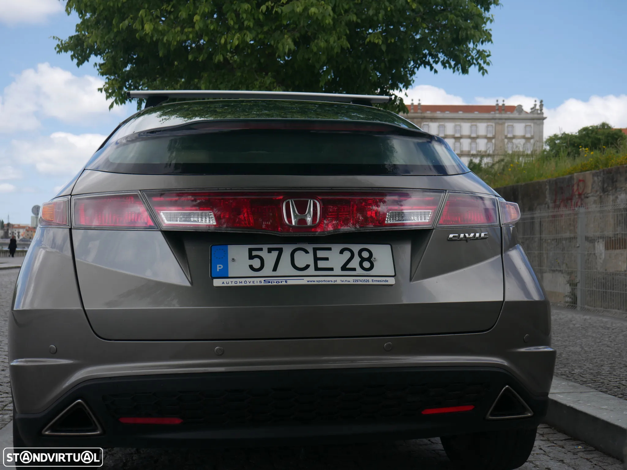 Honda Civic 1.8 Executive NAVI - 12