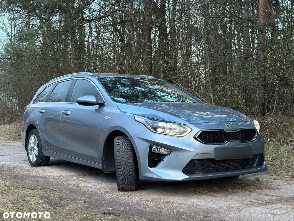Kia Ceed - 1