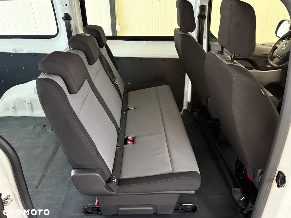 Opel Vivaro Kombi Extra Long 2,8t Enjoy - 29