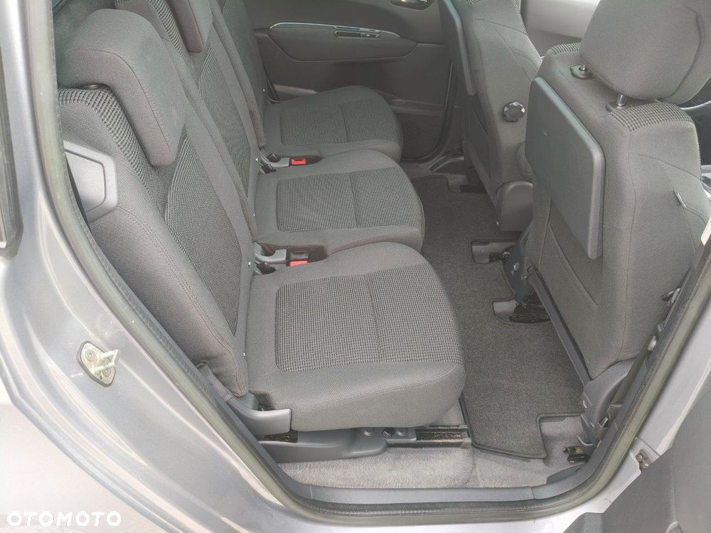 Peugeot 5008 2.0 BlueHDi Style 7os - 9