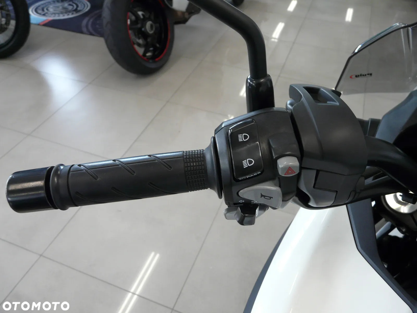 Honda NC - 25