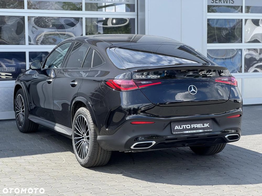 Mercedes-Benz GLC GLC-Coupe 300 d 4Matic 9G-TRONIC AMG Line Advanced - 11