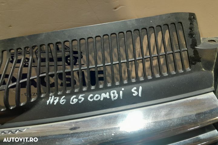 Grila radiator 1K5853653 1K5853653 Volkswagen VW Golf 5 [2003 - 2009] - 2