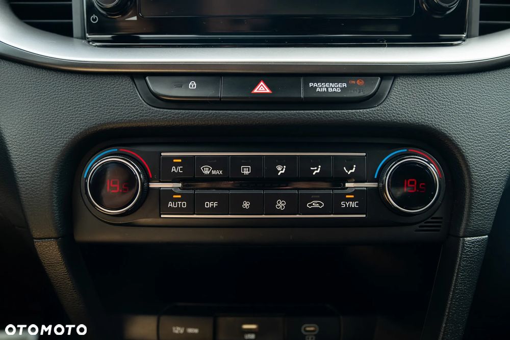 Kia XCeed 1.5 T-GDI M DCT - 16