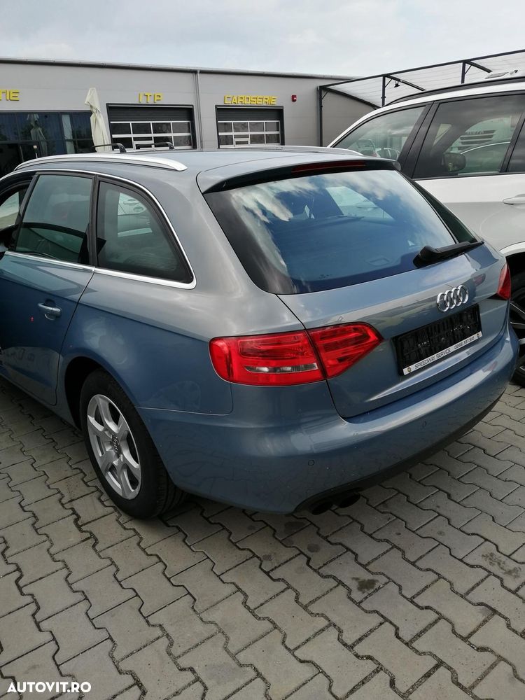 Audi A4 Avant - 2