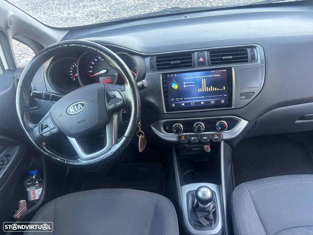 Kia Rio 1.2 CVVT EX - 3