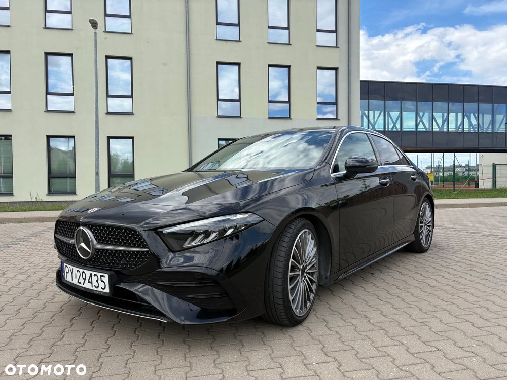 Mercedes-Benz Klasa A 200 4-Matic AMG Line 8G-DCT - 2