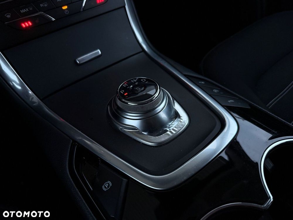 Ford Galaxy 2.0 EcoBlue Titanium - 21