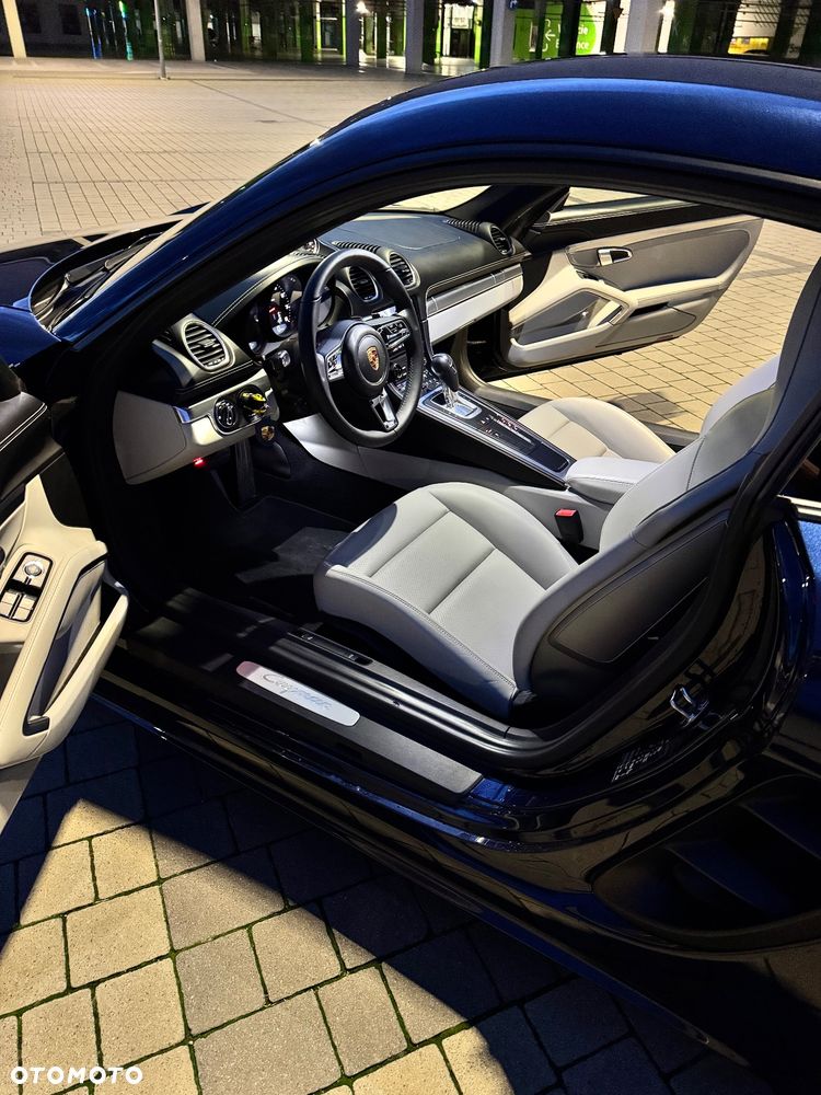 Porsche 718 Cayman GPF PDK - 8