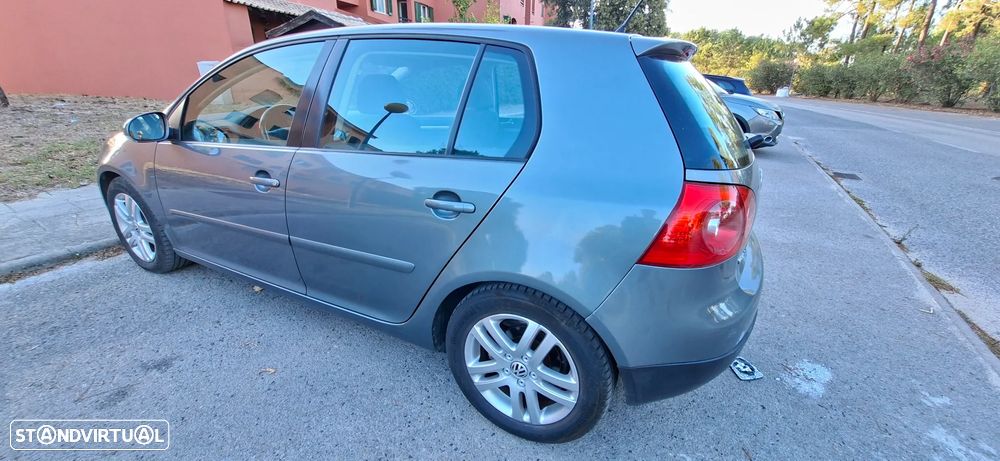 VW Golf 1.9 TDi BlueM. Confortline - 2