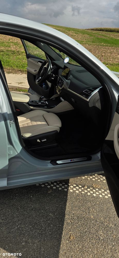 BMW X4 xM40i - 14