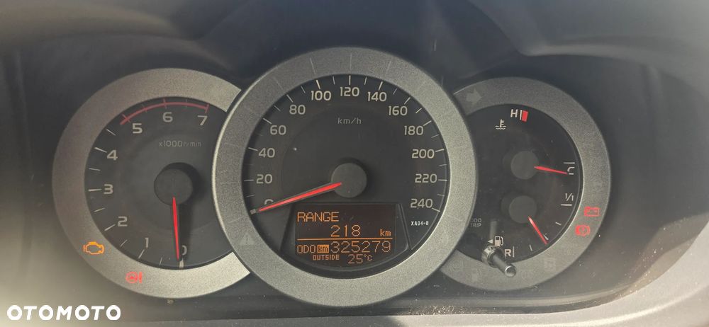 Toyota RAV4 2.2 D-4D Luna - 6