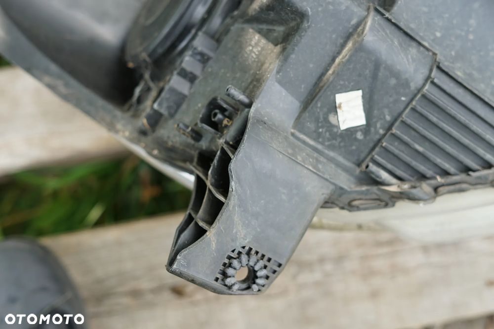 Lampa przód przednia lewa Citroen C3 II Anglik - 7