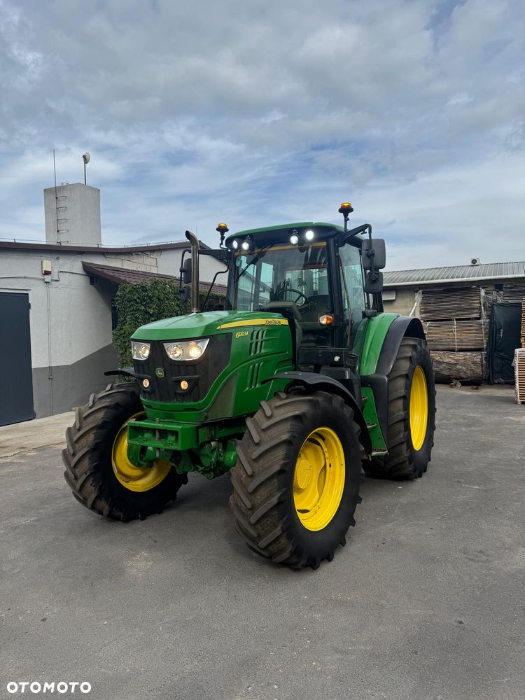 John Deere 6130M - 2