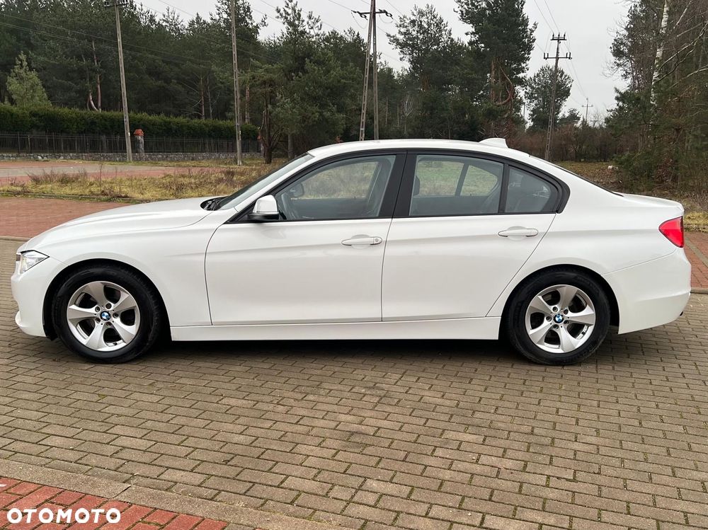 BMW Seria 3 320d DPF - 7