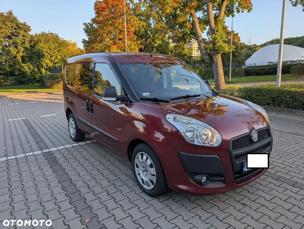 Fiat Doblo 2011 photo 3