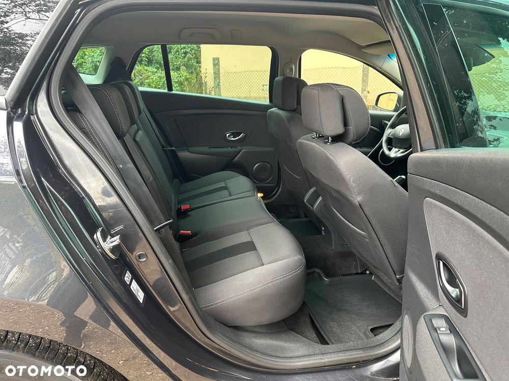 Renault Megane dCi 110 FAP EDC Dynamique - 21