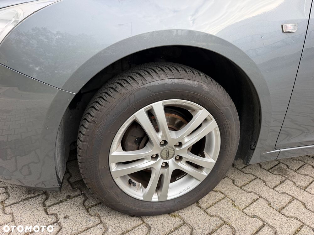 Chevrolet Cruze - 24