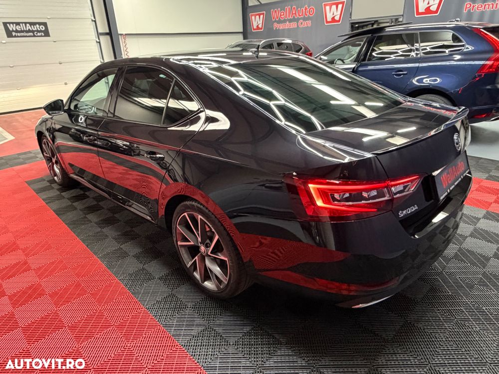 Skoda Superb 2.0 TDI DSG 4X4 Sportline - 6