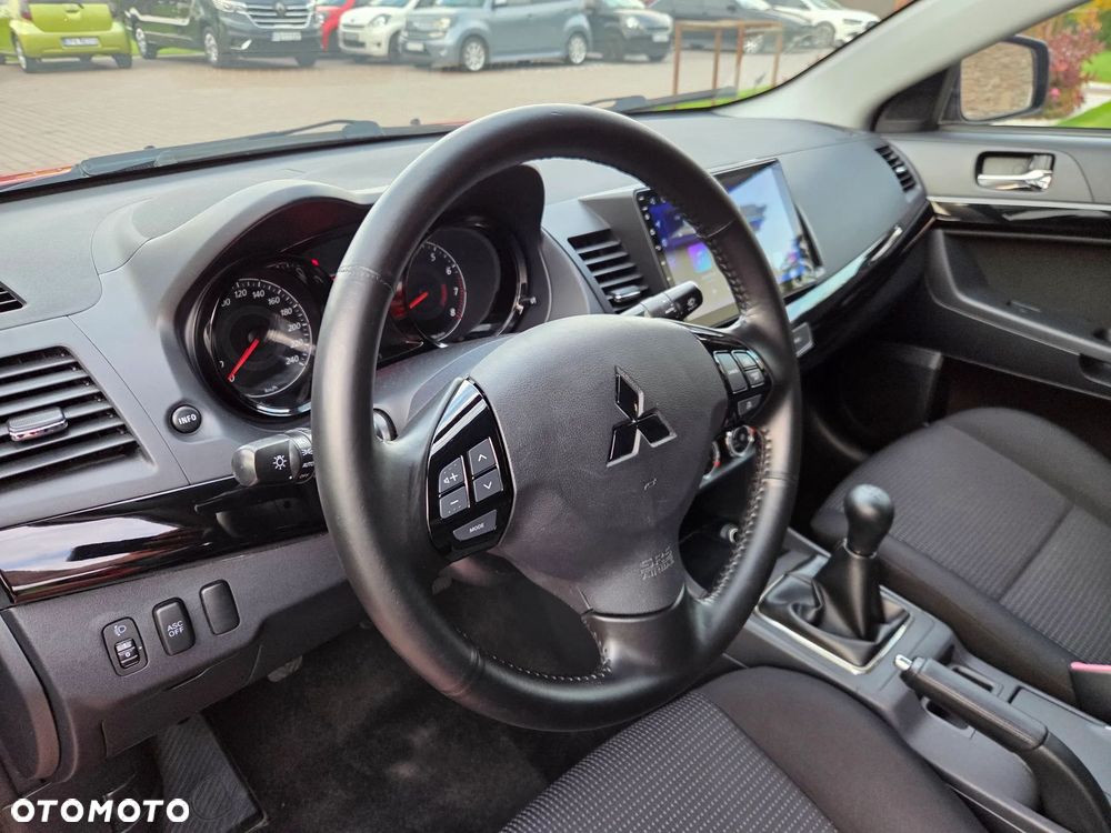 Mitsubishi Lancer - 9