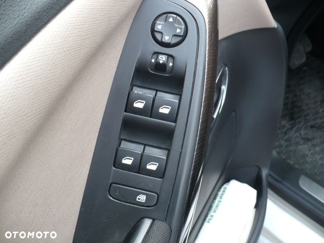 Citroën C4 Picasso - 23