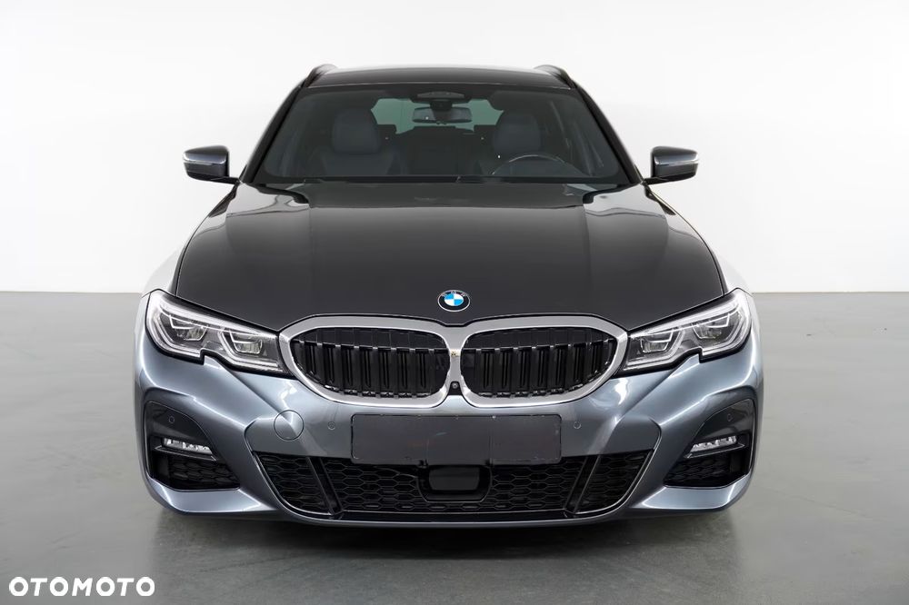 BMW Seria 3 330i xDrive M Sport sport - 6