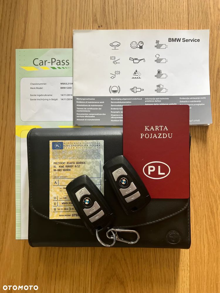 BMW Seria 5 520d Touring - 28