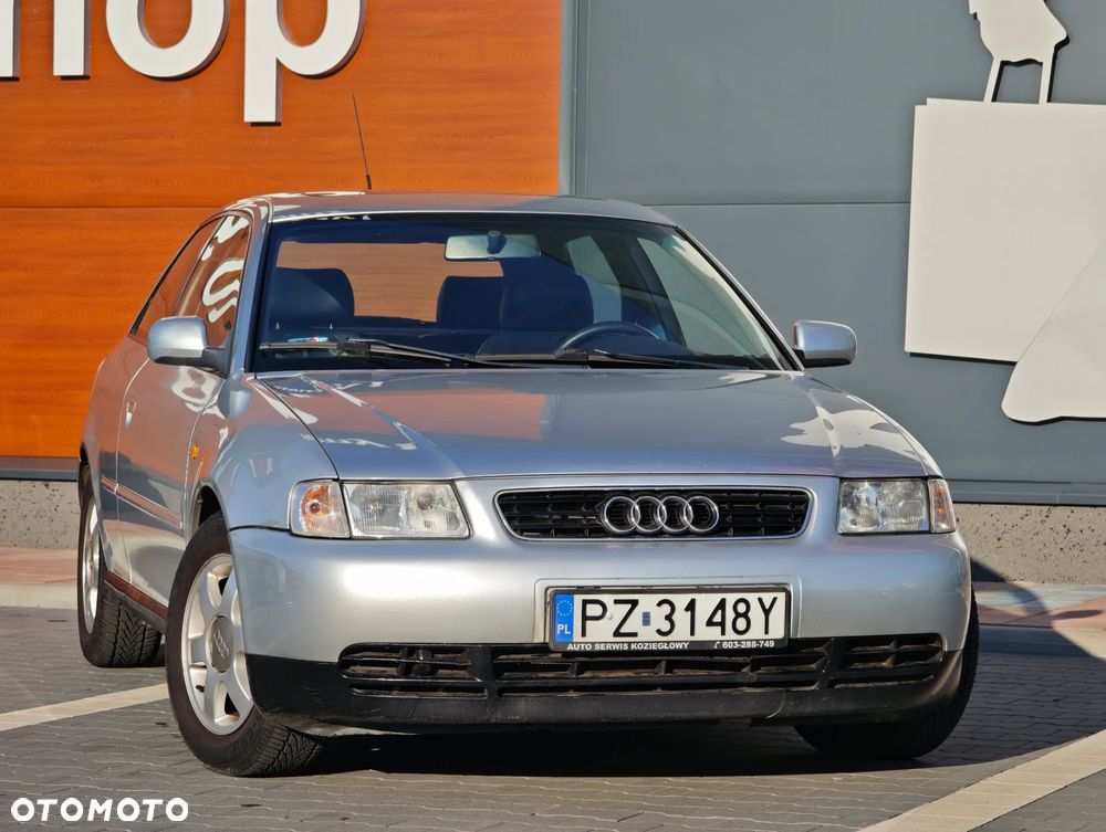 Audi A3 3-drzwiowe 1.9 TDI Ambiente - 2