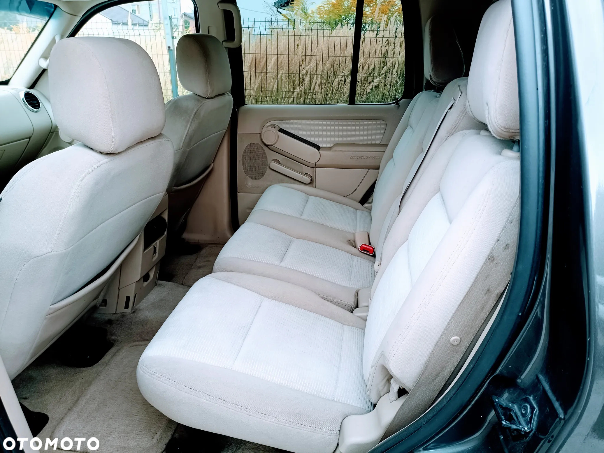 Ford Explorer 4.0 4WD - 16